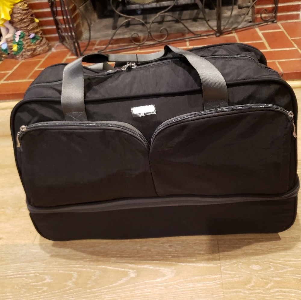 Duffel bag luggage, rolling bag